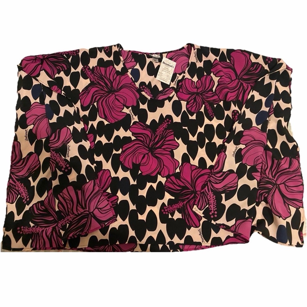 Manuheali'i Pink and Black Floral Top